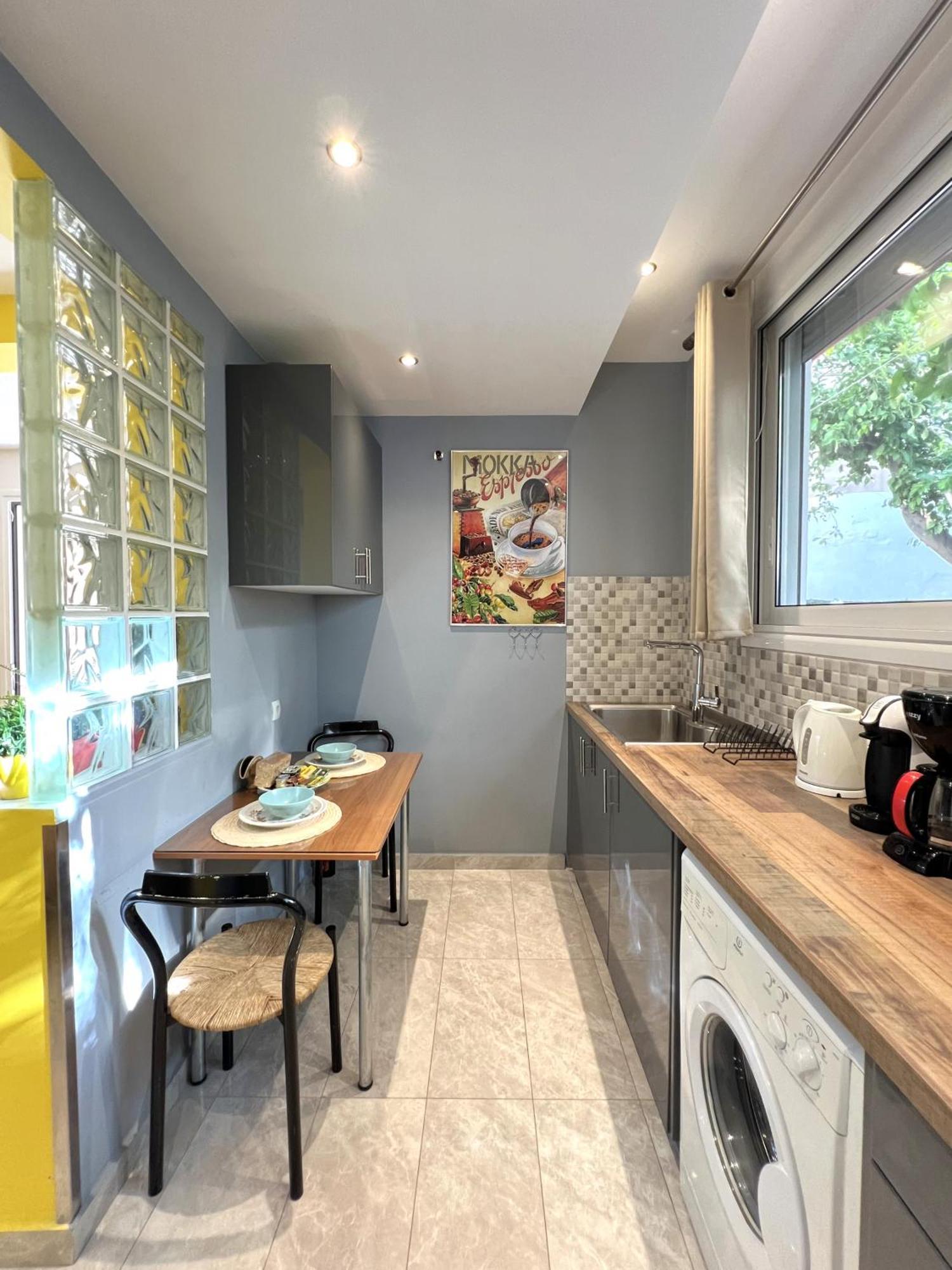 Historic Center Getaway 10'Walk To Acropolis Hill Apartment Atena Exterior foto